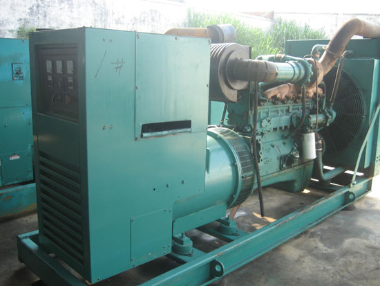 莫力达瓦出租发电机-柴油发电机的选购要点