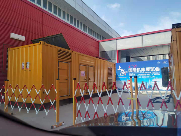 莫力达瓦发电车出租-发电机无电压或电压太低怎么办？