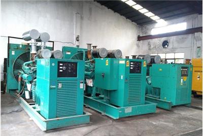 莫力达瓦如何判断汽油发电机组电瓶的使用寿命？